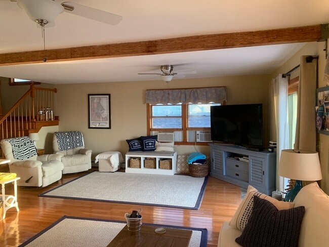 Foto del edificio - 61 Ocean Rd N