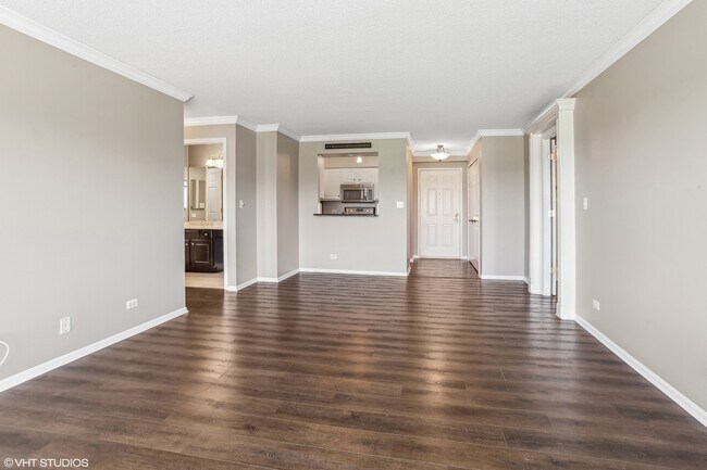 Building Photo - 470 Fawell Blvd