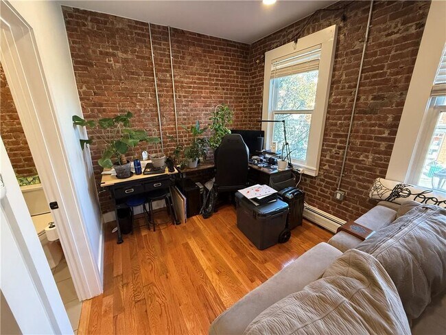 Foto del edificio - 195 Main St