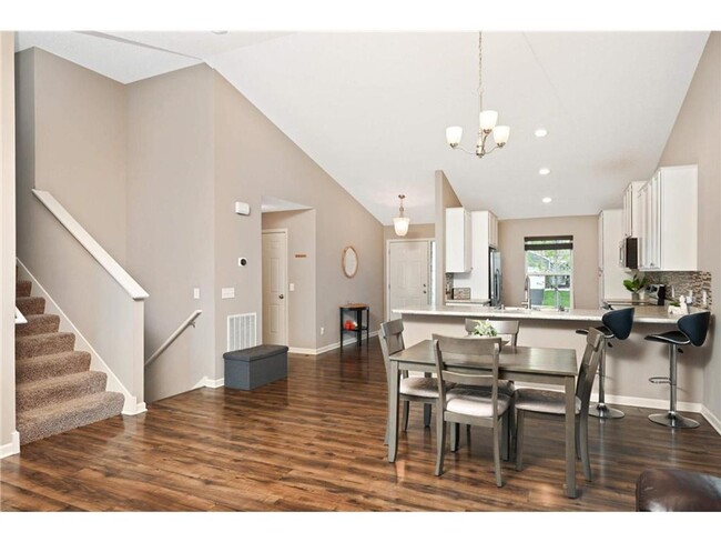 Building Photo - 4 br, 3 bath House - 151xx Emory Circle