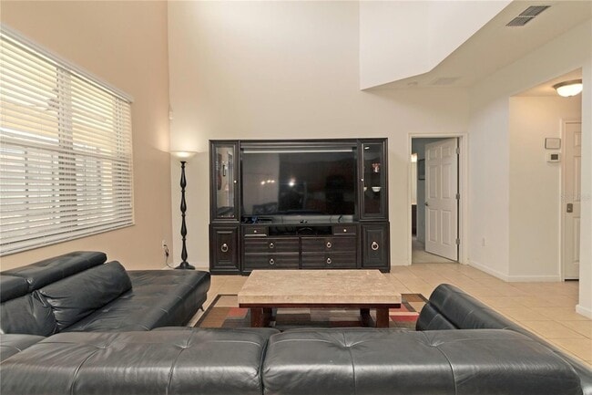 Building Photo - 361 Cabello Dr