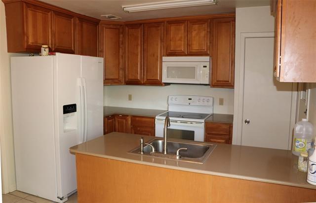 Foto del edificio - 585 Manco Rd