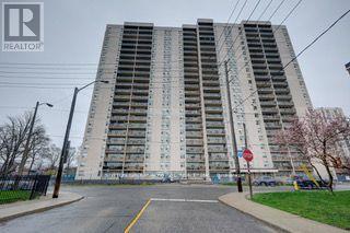 Building Photo - 155 Marlee Ave