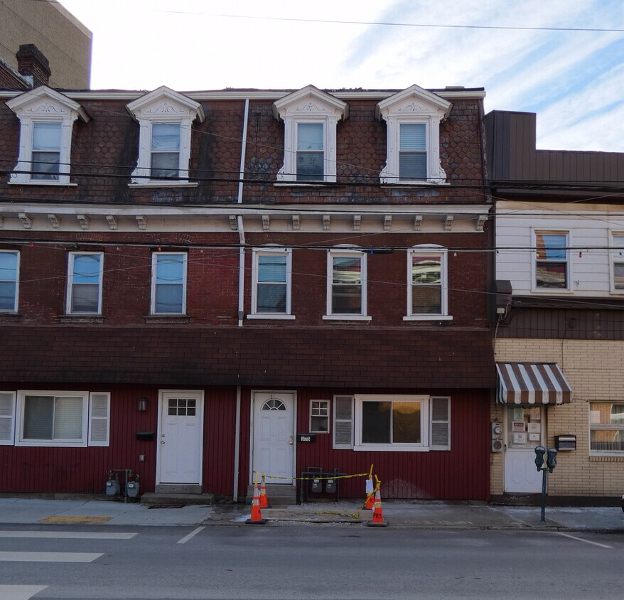 Main St View - 505 S Main St