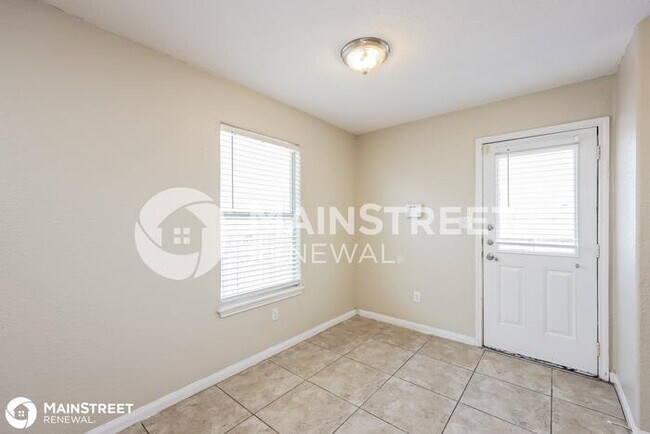 Building Photo - 5607 Forest Canyon, San Antonio, TX 78252