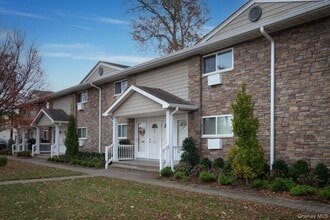 Building Photo - 100 Friendly Ct