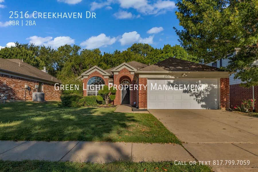 Photo - 2516 Creekhaven Dr-