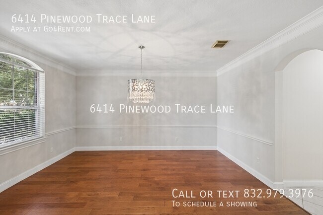 Foto del edificio - 6414 Pinewood Trace Ln