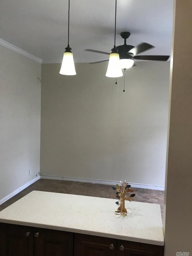 Building Photo - 195 Autumn Ave