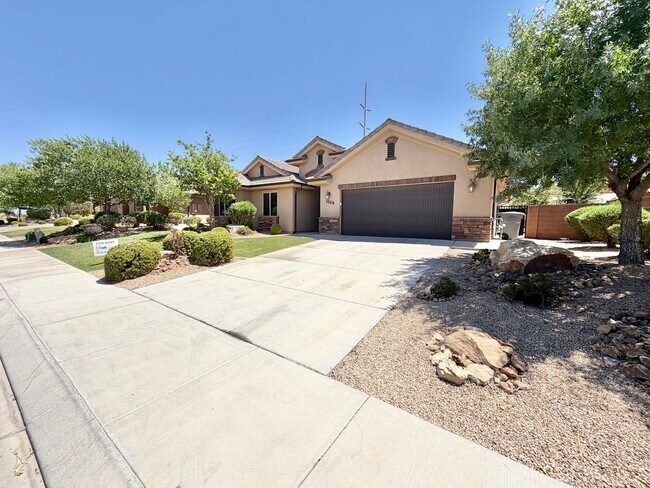Foto del edificio - Beautiful Riverstone Home!!