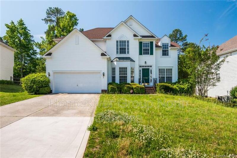 Foto principal - 9706 Ashburton Dr
