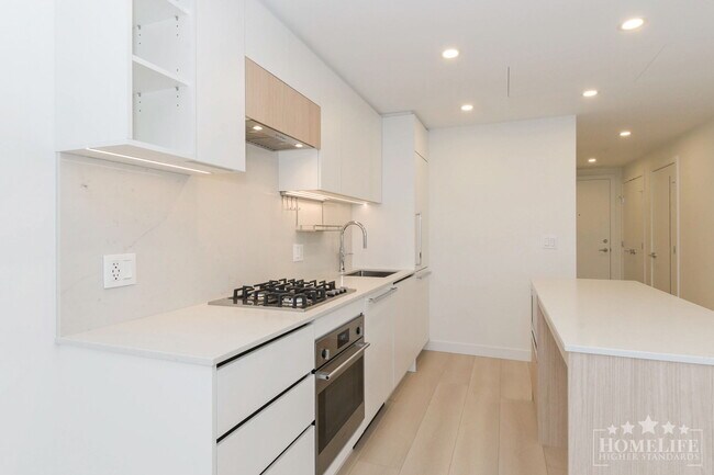 Building Photo - Brand New Condo at Century City Holland Park | 1 Bed 1 Bath with AC & Storage