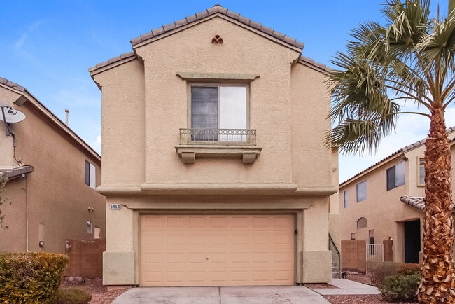 Building Photo - 6460 Hamilton Grove Ave