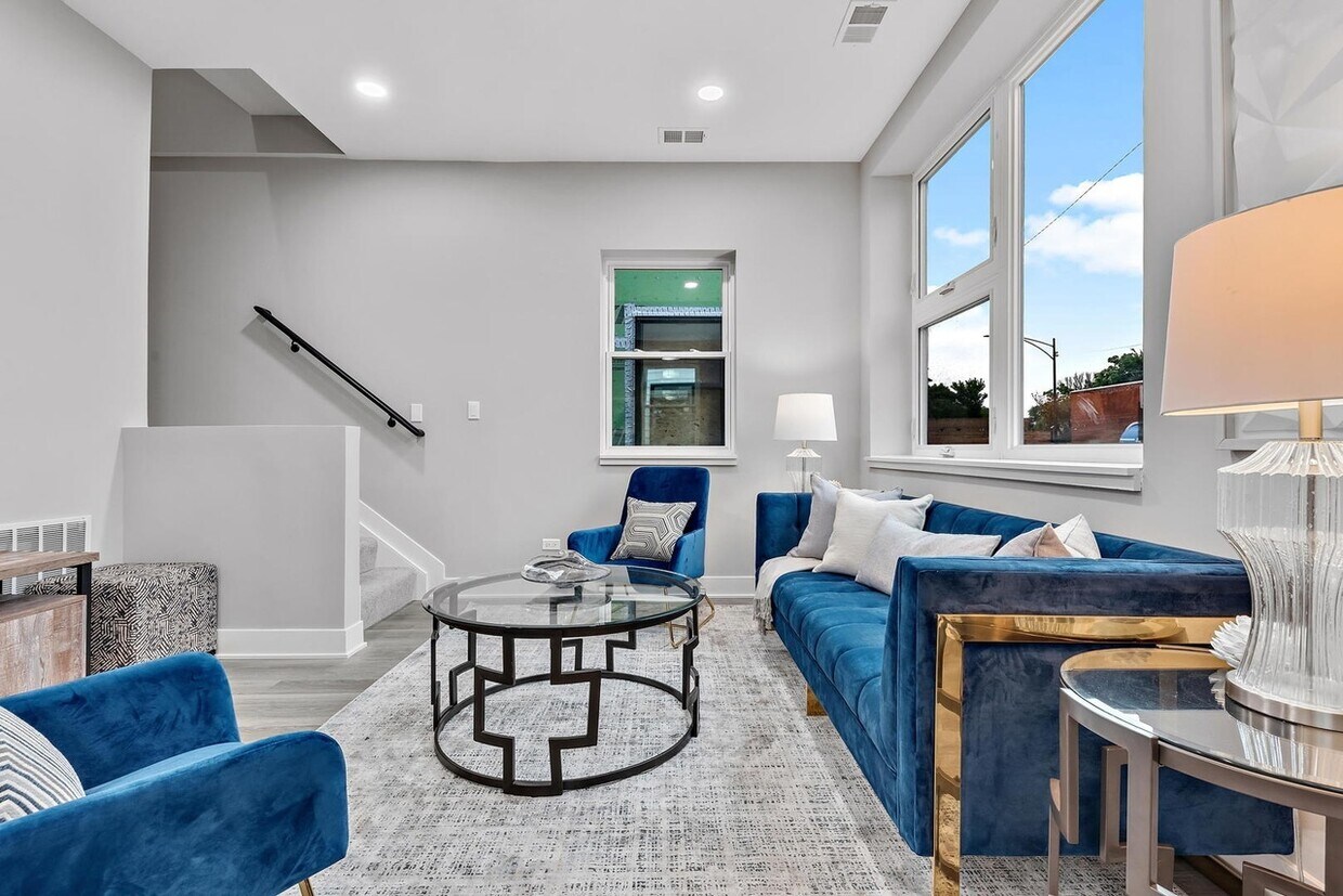 Foto principal - 2818 W Harrison St