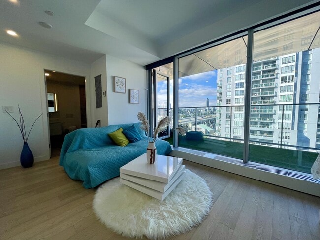 Photo du bâtiment - 1480 Howe St