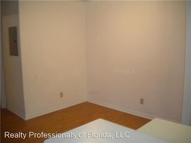 Foto del edificio - 2 br, 2 bath House - 5974 Westgate Dr. #201