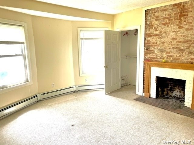 Building Photo - 158 N Long Beach Ave