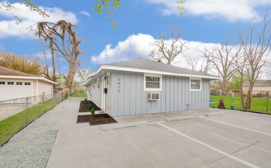 1412 E35th Street, Houston, TX 77022 Townhome Rentals in Houston TX