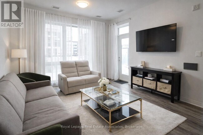 Photo du bâtiment - 470 Gordon Krantz Ave