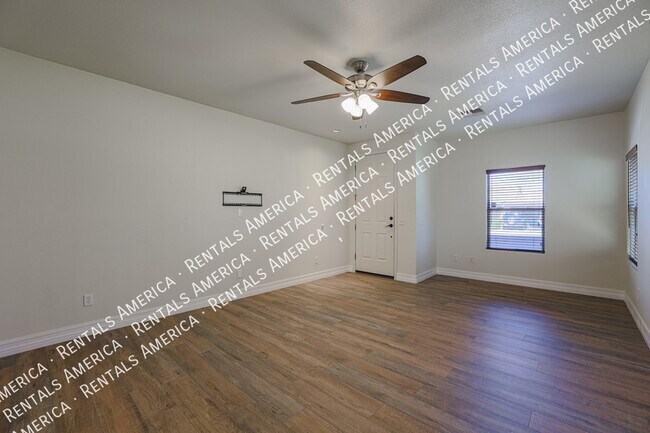 Building Photo - 21821 E Gold Canyon Dr