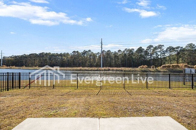 Building Photo - Available Now!