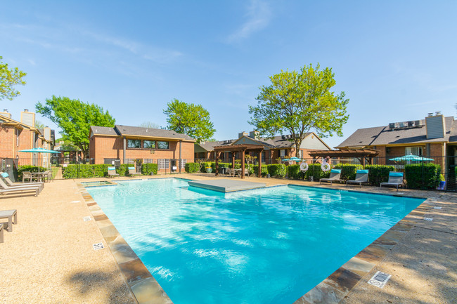 Building Photo - The View on Fox Creek