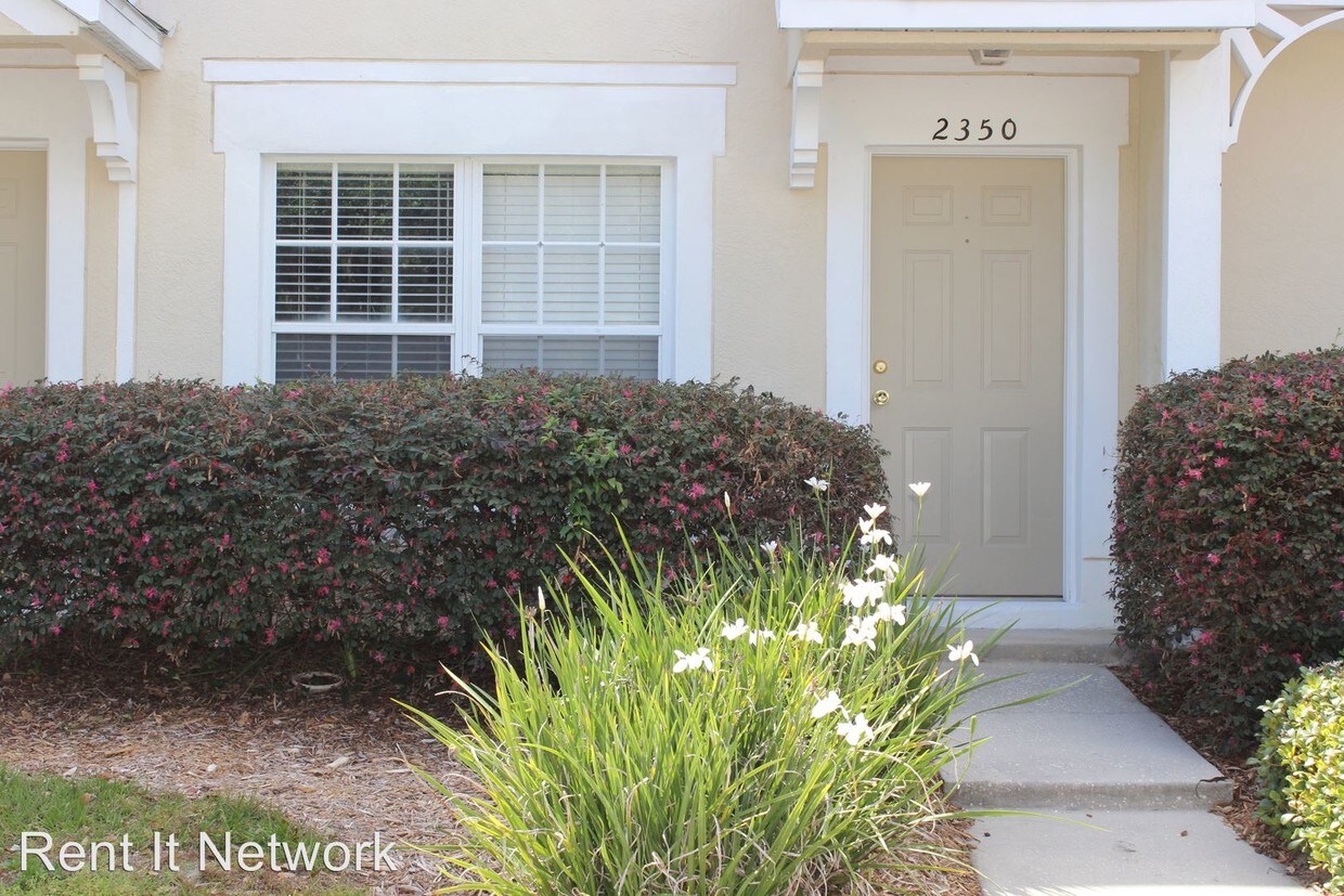 2350 Lake Woodberry Cir, Brandon, FL 33510 House Rental in Brandon