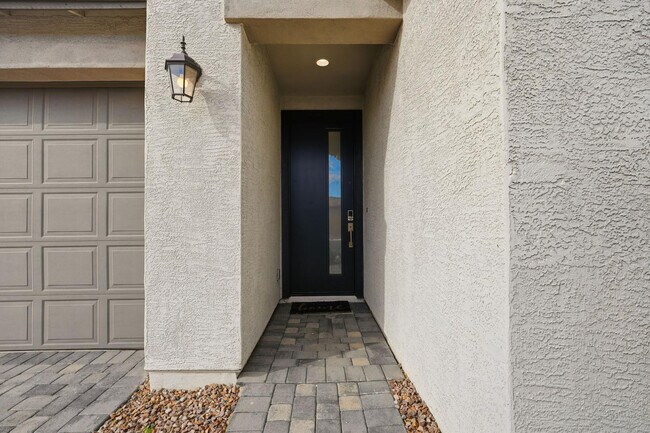 Foto del edificio - 641 S Davidson Ln