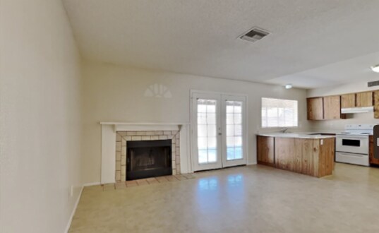 Building Photo - 7160 W Flower St