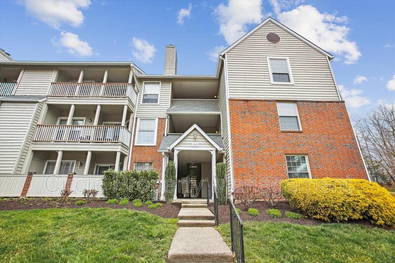 Foto principal - 12165 Penderview Terrace