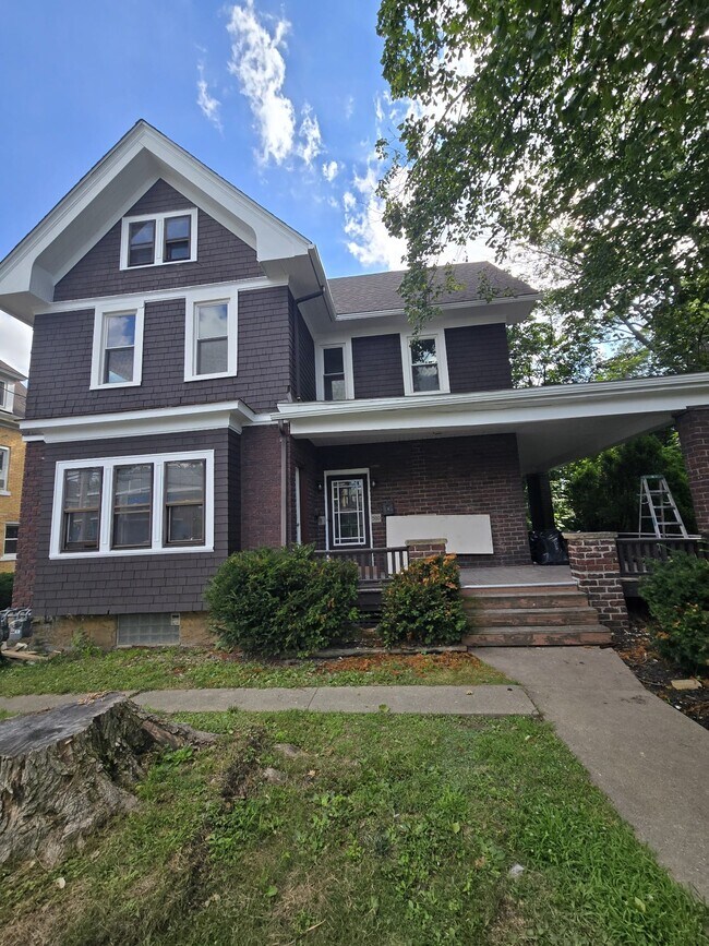 Foto del edificio - 500 Fordham Ave