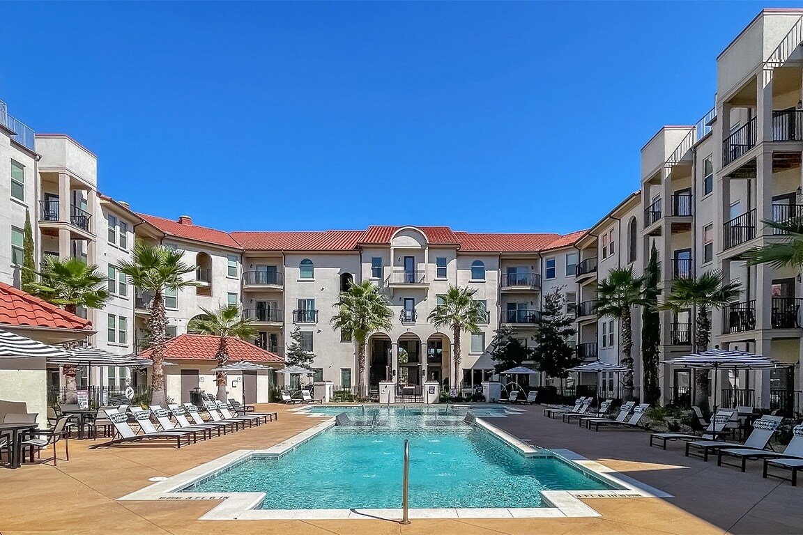 Two Addison Place Apartments in Pooler, GA