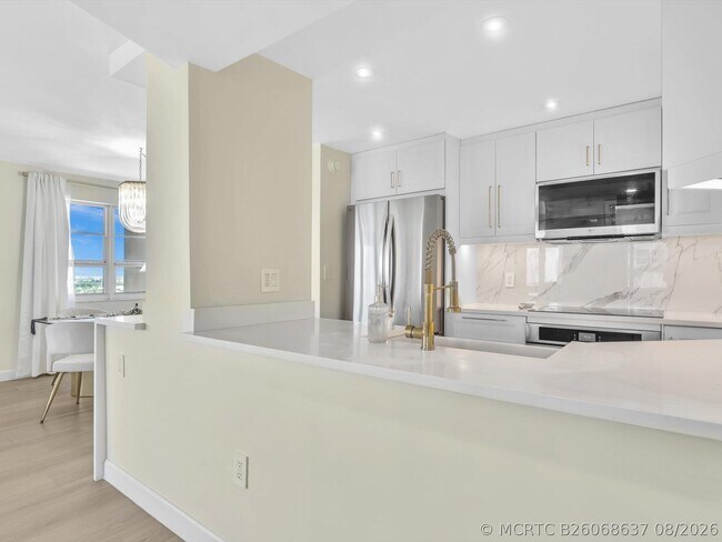 Foto del edificio - 133 N Pompano Beach Blvd