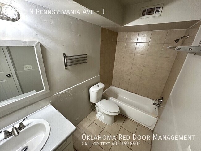 Building Photo - 14311 N Pennsylvania Ave