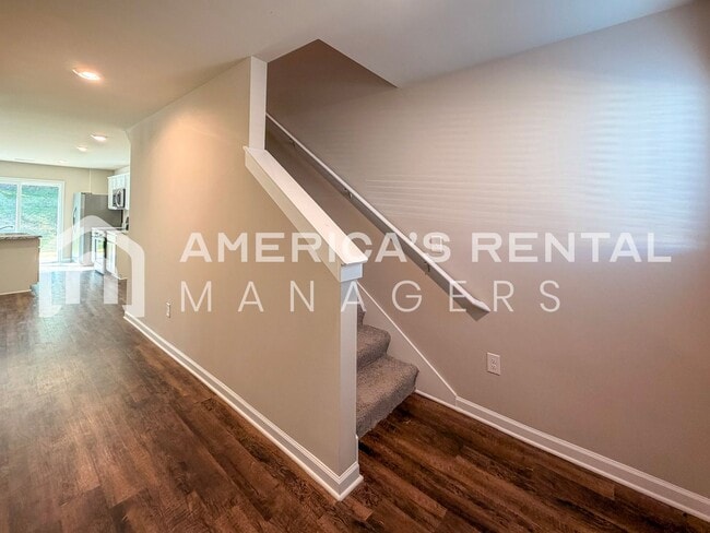 Foto del edificio - New Construction Townhome for Rent in Deca...