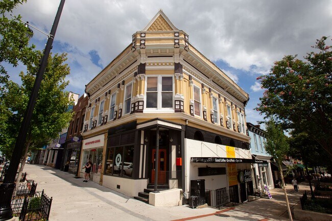 Foto del edificio - Luxury One Bedroom On College Avenue