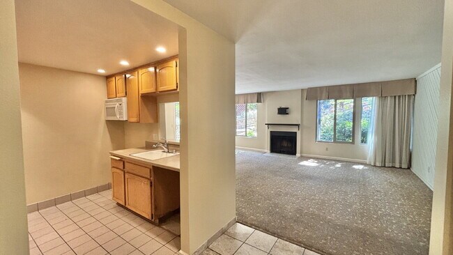 Building Photo - Scenic and Serene Rentals in Ramona