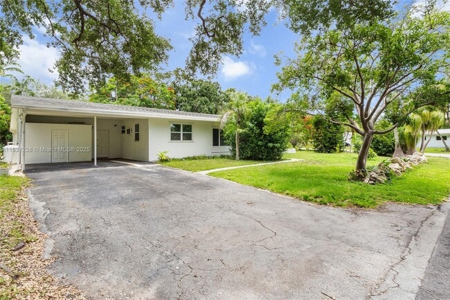 Building Photo - 8225 SW 117th Terrace
