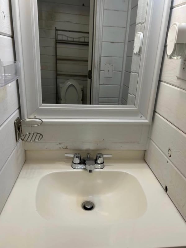 Building Photo - 10440 MS-19