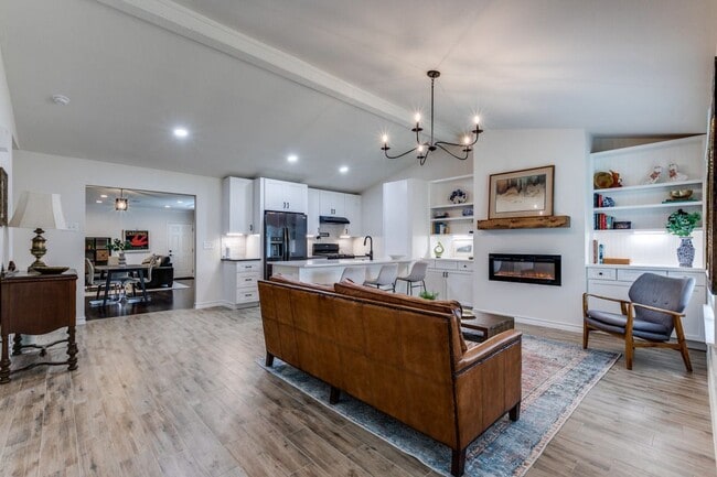 Building Photo - 13814 George Rd