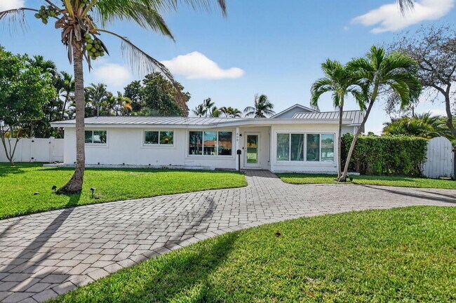 Photo - 400 SE 5th Ct House