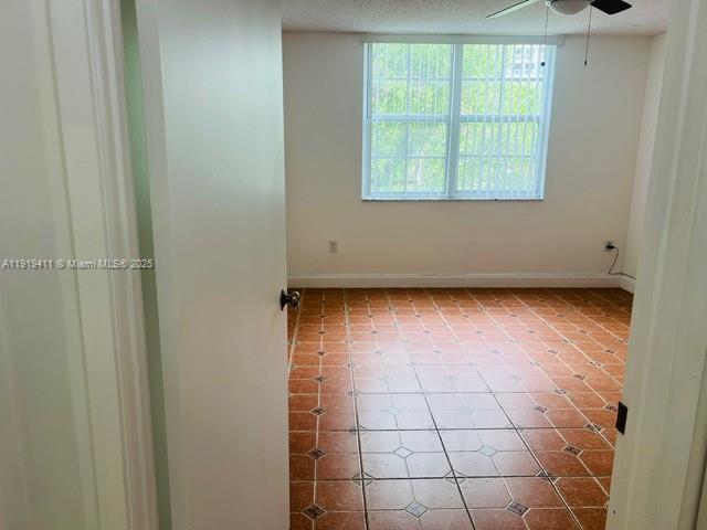 Foto del edificio - 19601 E Country Club Dr