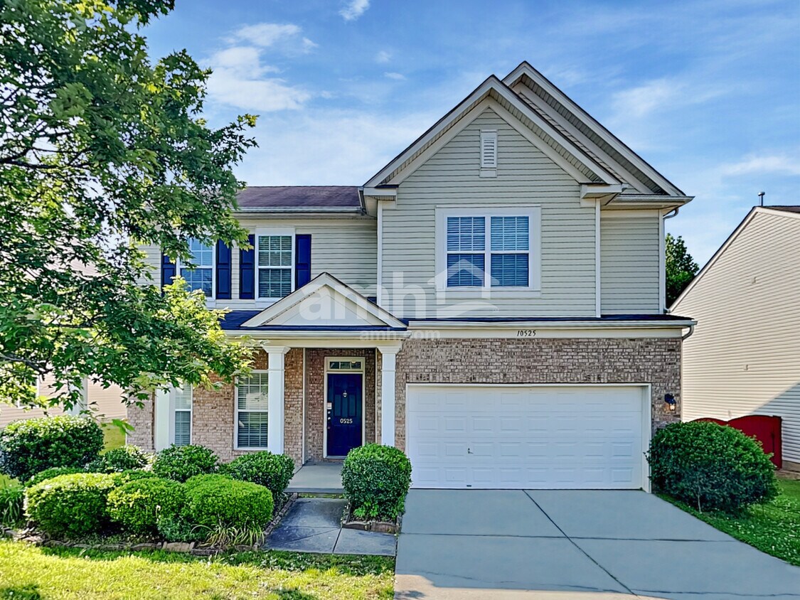 10525 Dominion Village Dr, Charlotte, NC 28269 House Rental in