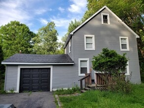 Building Photo - 4207 Albany St