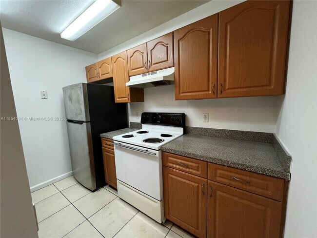 Building Photo - 2964 NW 55th Ave