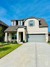 Building Photo - 15826 Dove Holw Dr