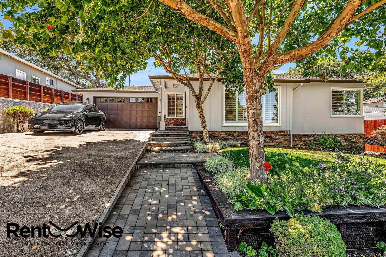 Foto principal - 279 Greenfield Ave