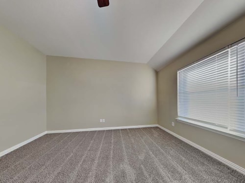 Building Photo - 222 Brookdale Dr