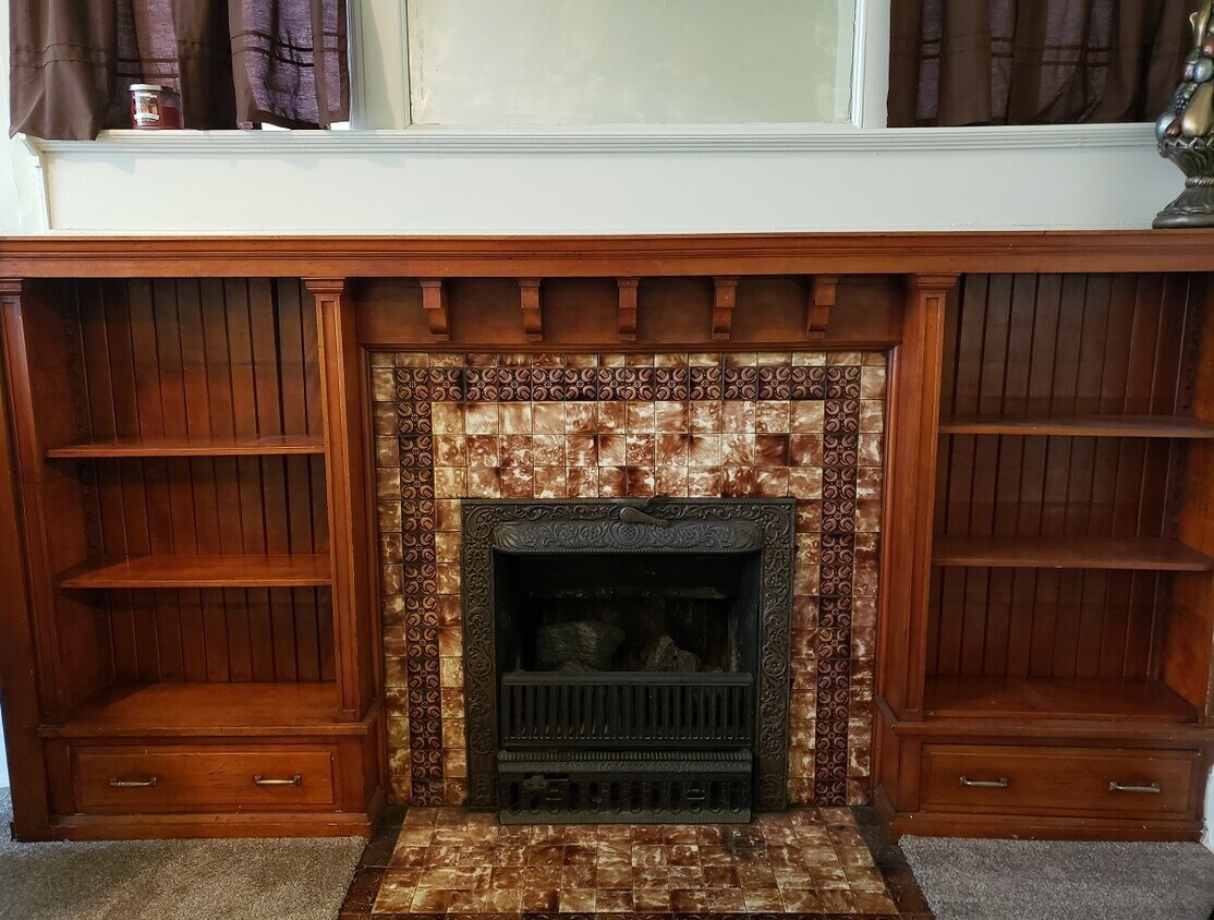 Primary Photo - 725 E 1st St