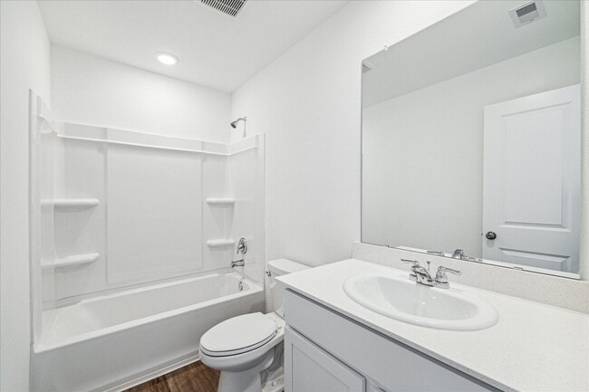 Building Photo - 9923 Oakheath Blf Dr